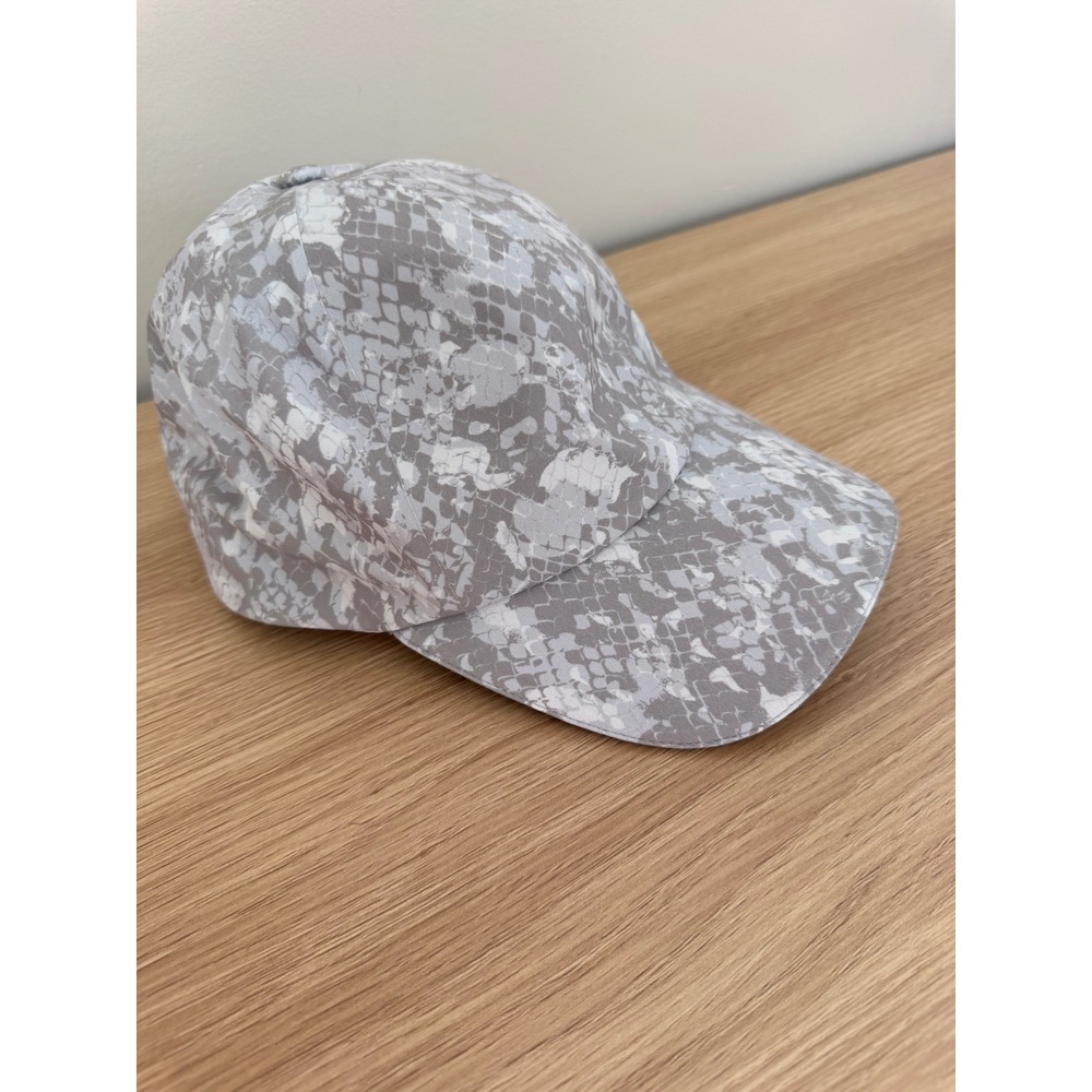 Lululemon Fast and Free Run Hat Grey Snakeskin Print Adjustable Reflective Cap